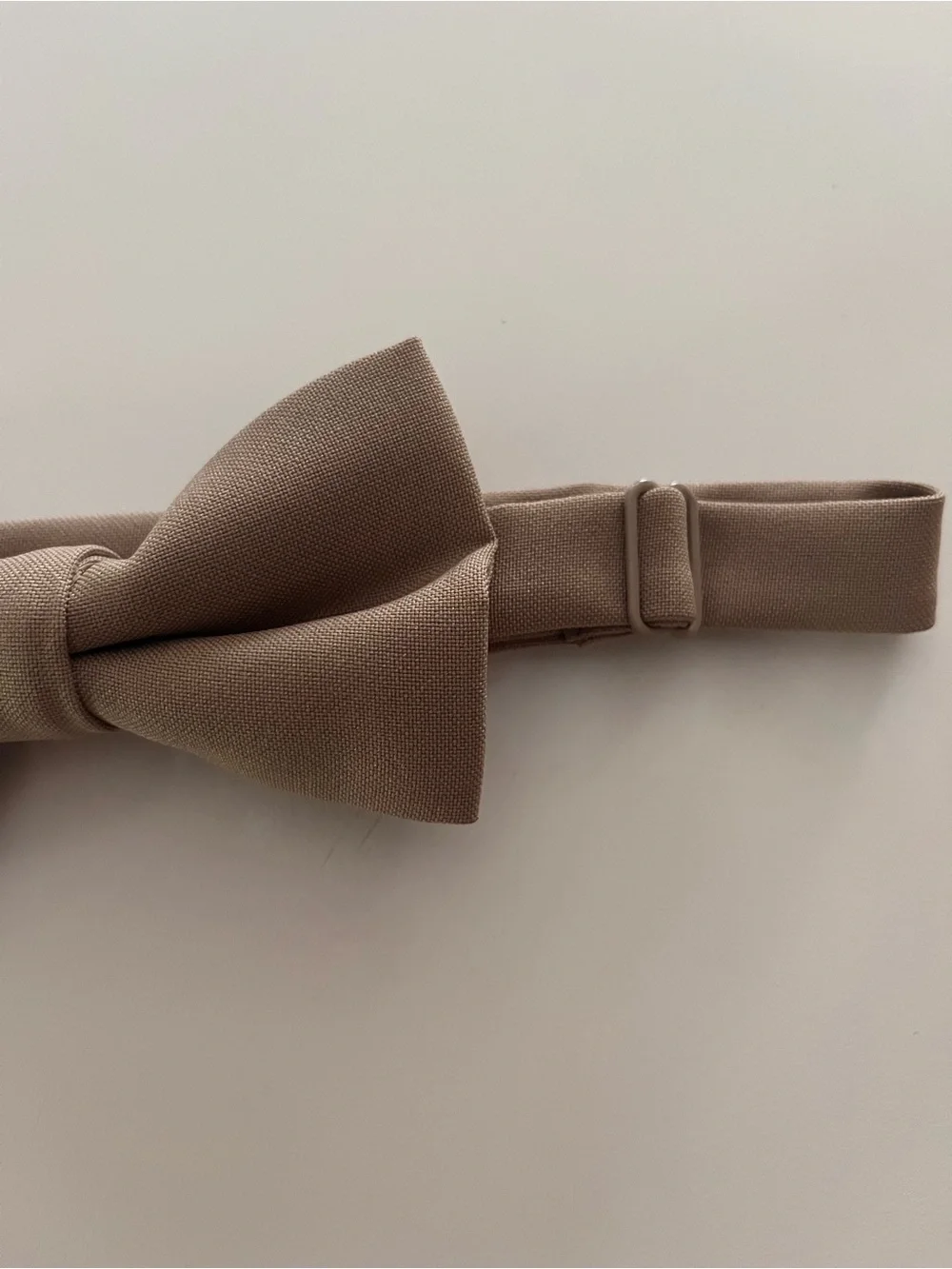 Men’s Bow Tie - Tan, Linen-like fabric, Adjustable, Groom, Wedding, Formal, NWOT
